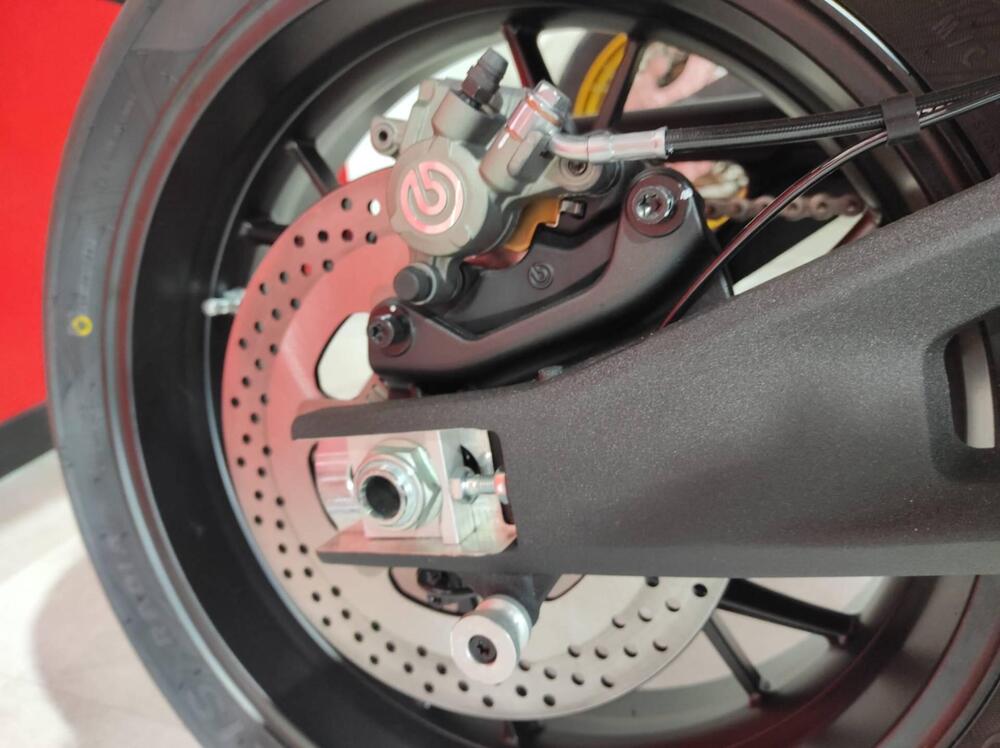 QJ Motor SRK 900 (2025 - 26) (13)