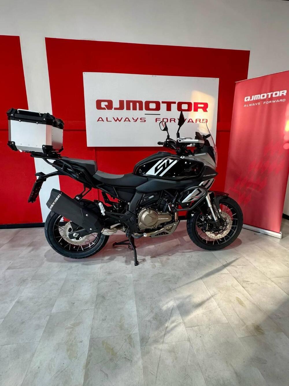 QJ Motor SRT 600 SX (2024 - 26) (2)