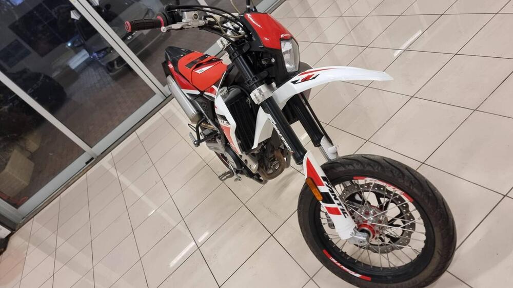 Fantic Motor XMF 125 Motard Performance 4T (2023 - 24) (4)