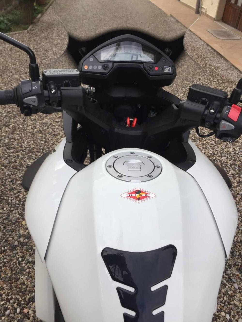 Honda Crossrunner ABS (2010 - 14) (2)