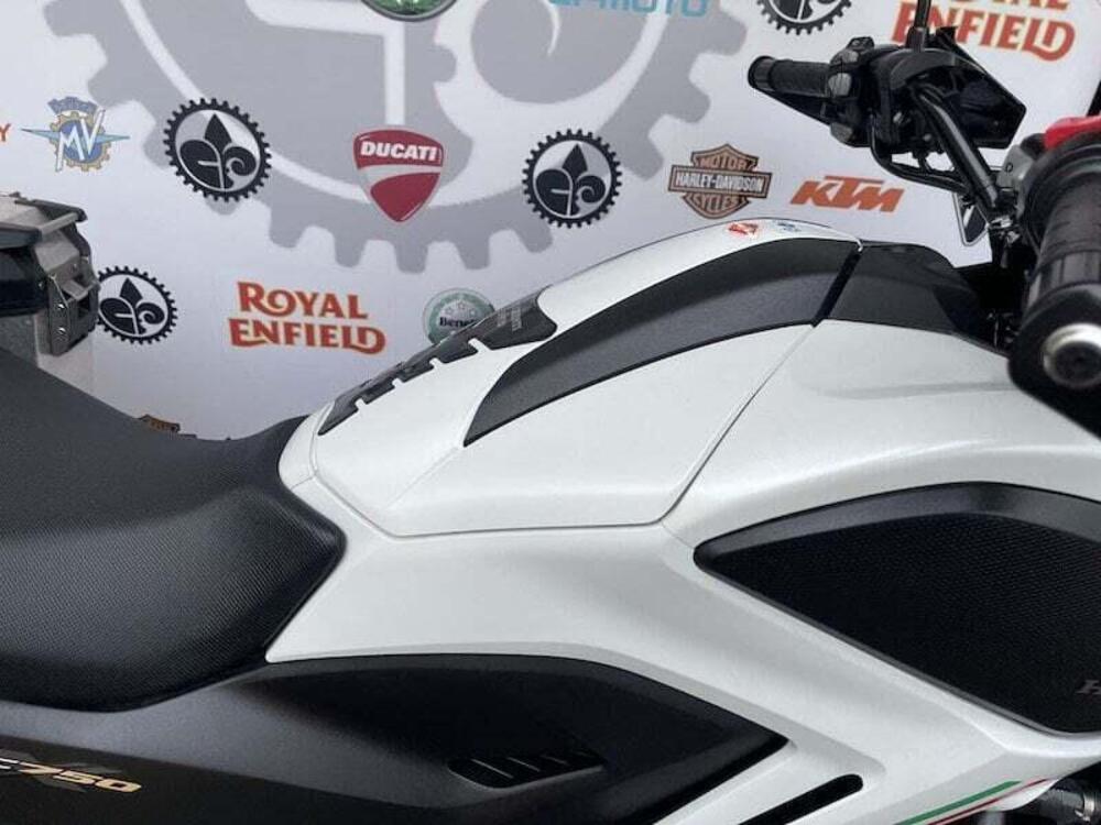 Honda NC 750 X DCT ABS (2014 - 15) (9)