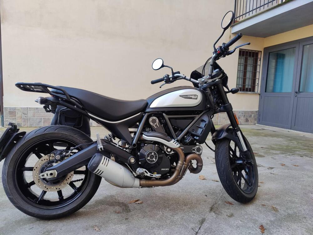 Ducati Scrambler 800 Icon Dark (2020) (5)