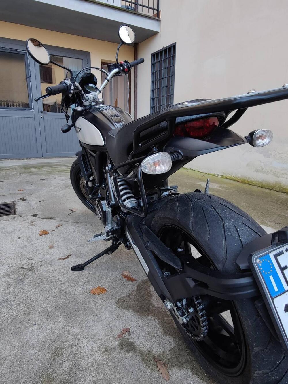 Ducati Scrambler 800 Icon Dark (2020) (9)