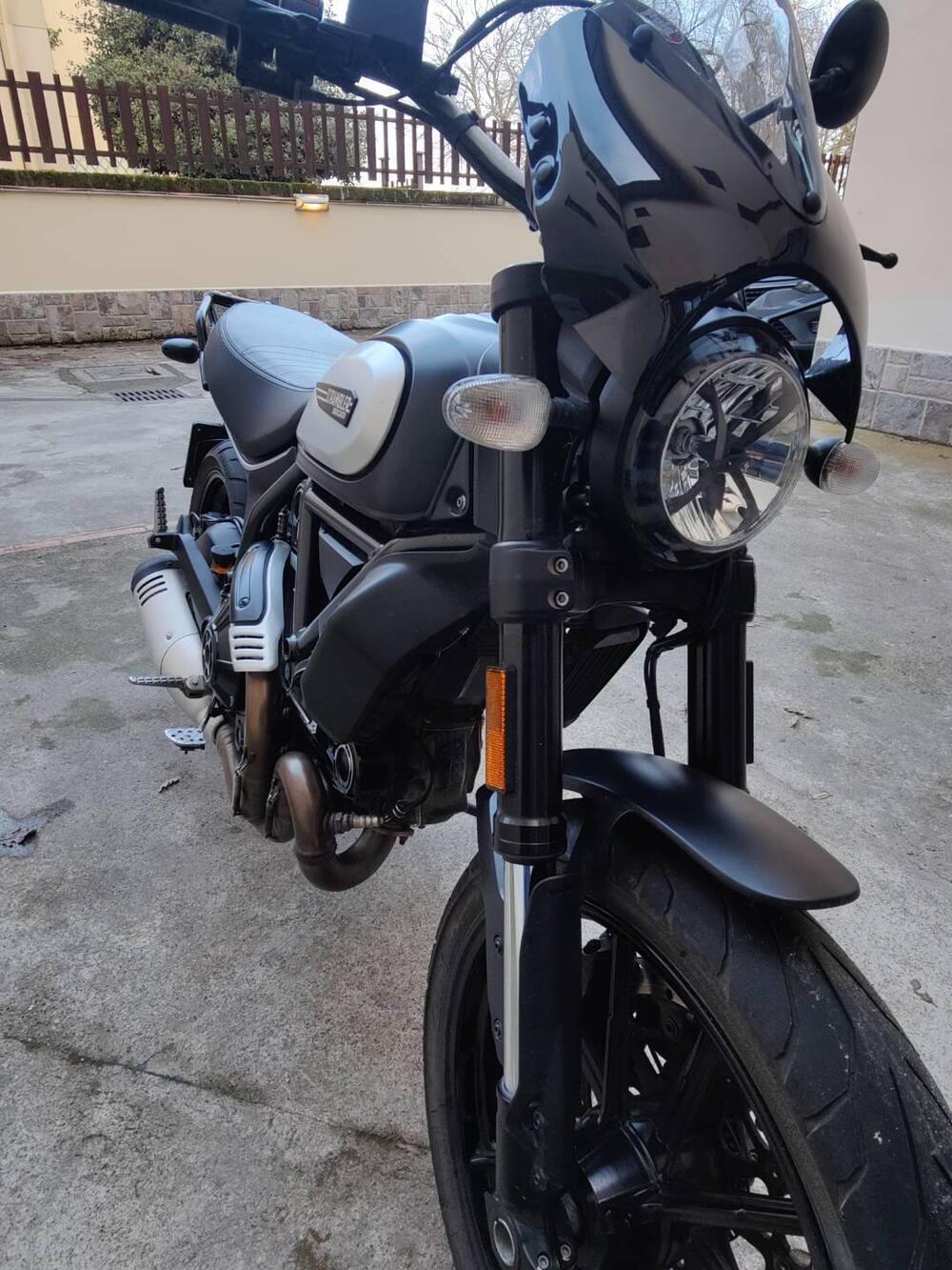 Ducati Scrambler 800 Icon Dark (2020) (13)