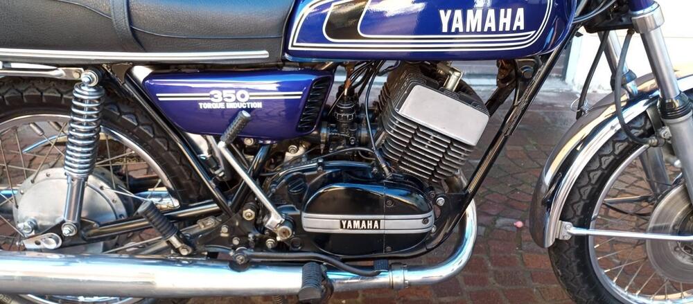 Yamaha RD 350 Prima vernice (3)