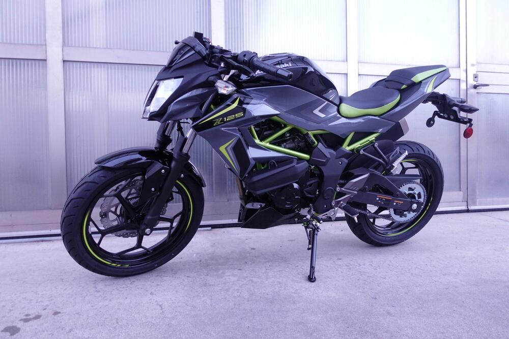 Kawasaki Z 125 (2025 - 26) (2)