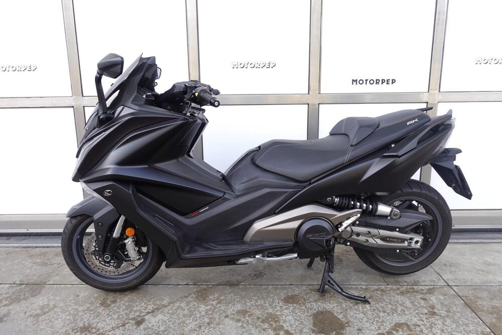 Kymco AK 550 ETS (2021 - 26) (2)