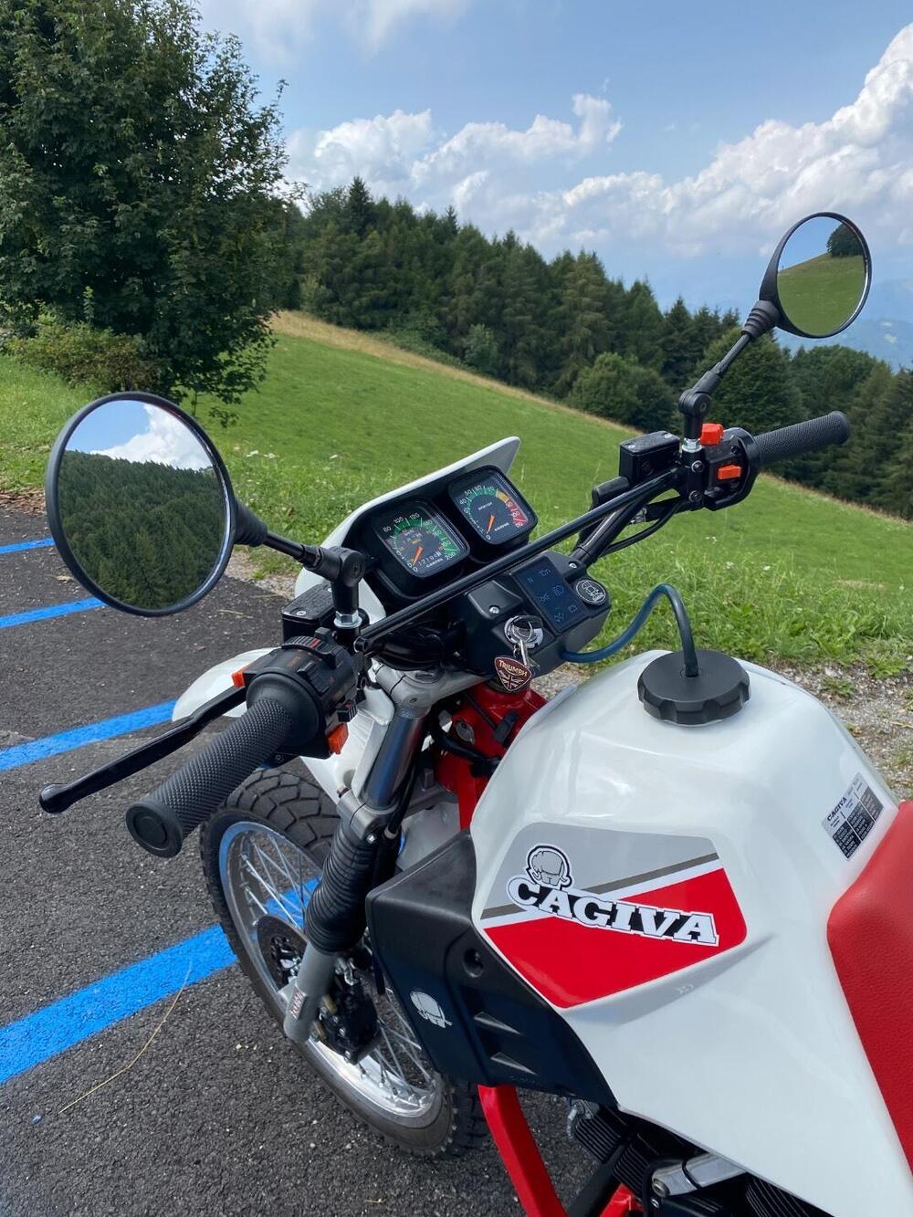 Cagiva Elefant 650 (4)