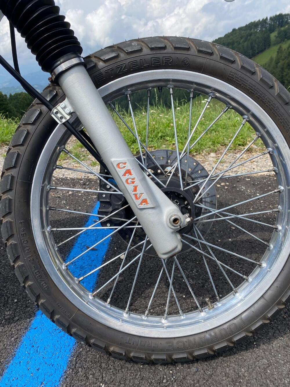 Cagiva Elefant 650 (13)