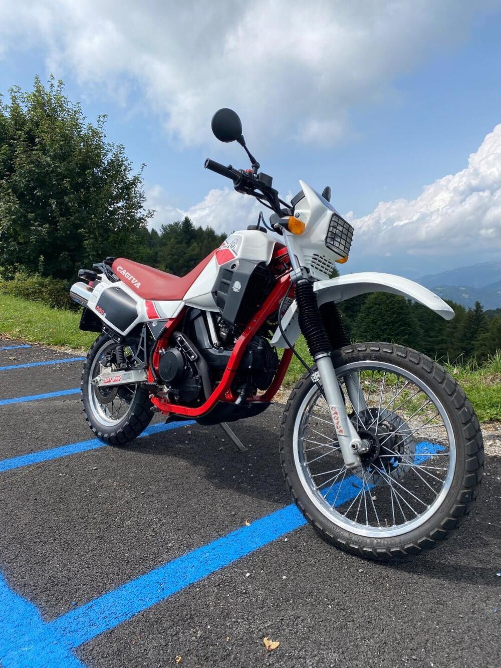 Cagiva Elefant 650 (14)