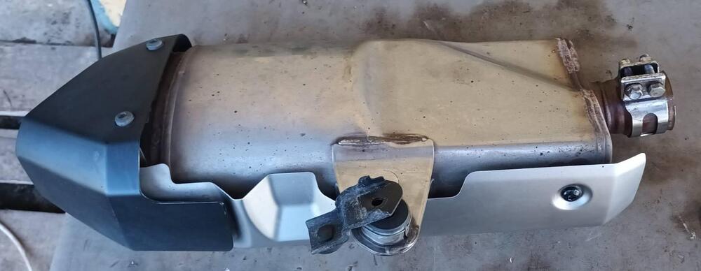 Vendo Marmitta Originale Honda AT 1000 2018 + Para (9)