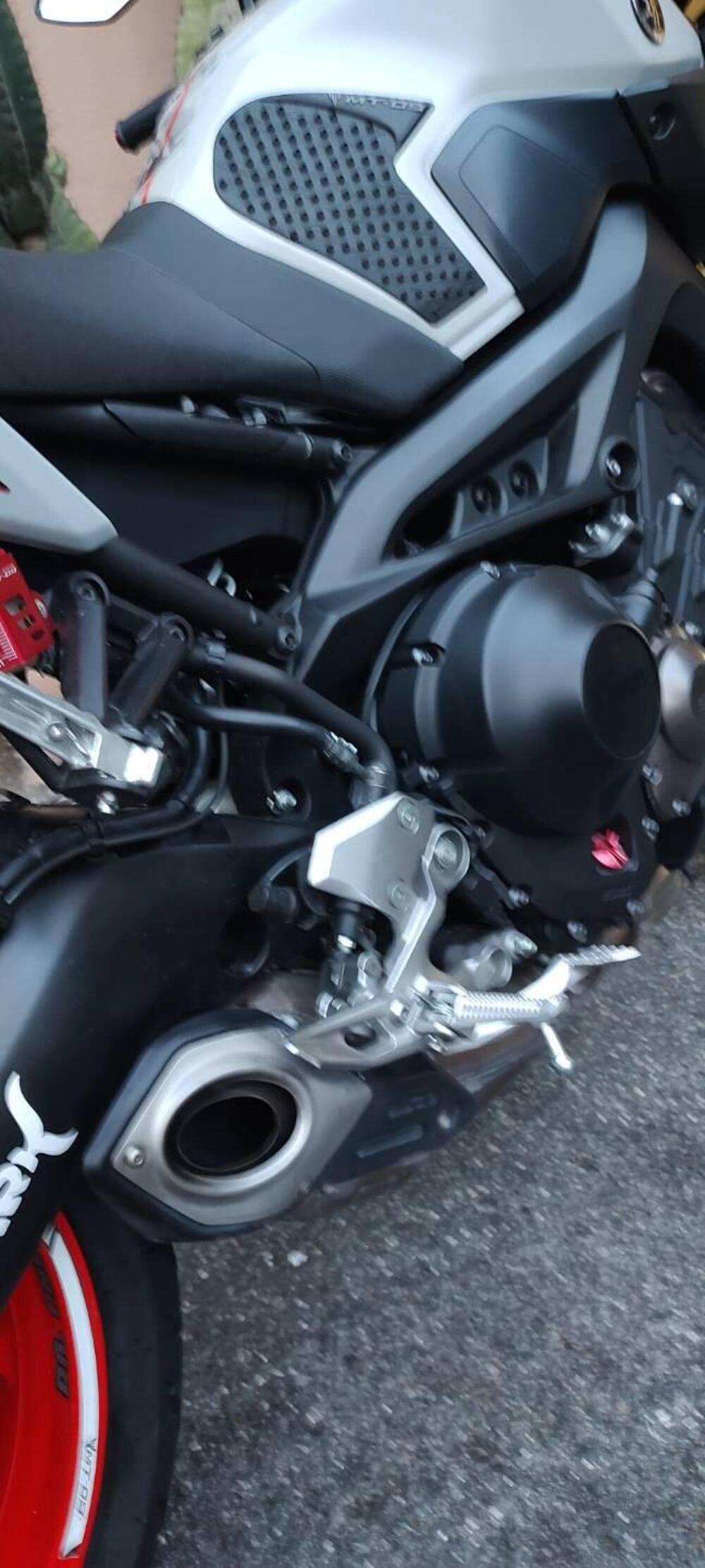 Yamaha MT-09 (2017 - 20) (15)