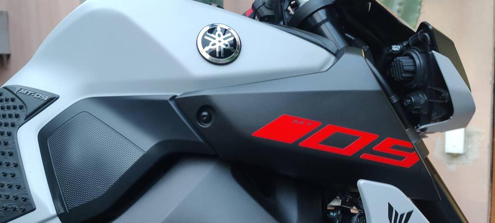 Yamaha MT-09 (2017 - 20) (17)