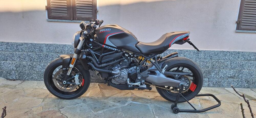 Ducati Monster 821 Stealth (2019 - 20) (2)