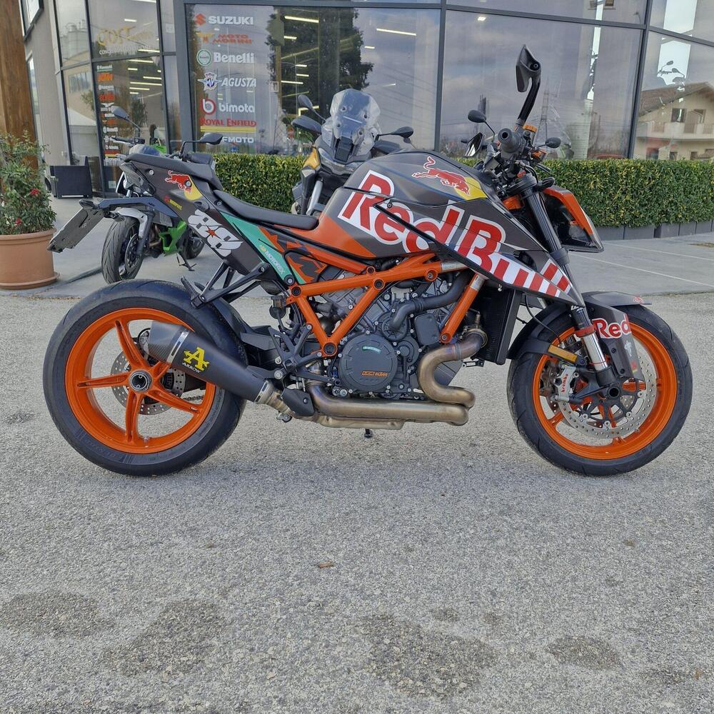 KTM 1290 Super Duke R (2022 - 23) (2)