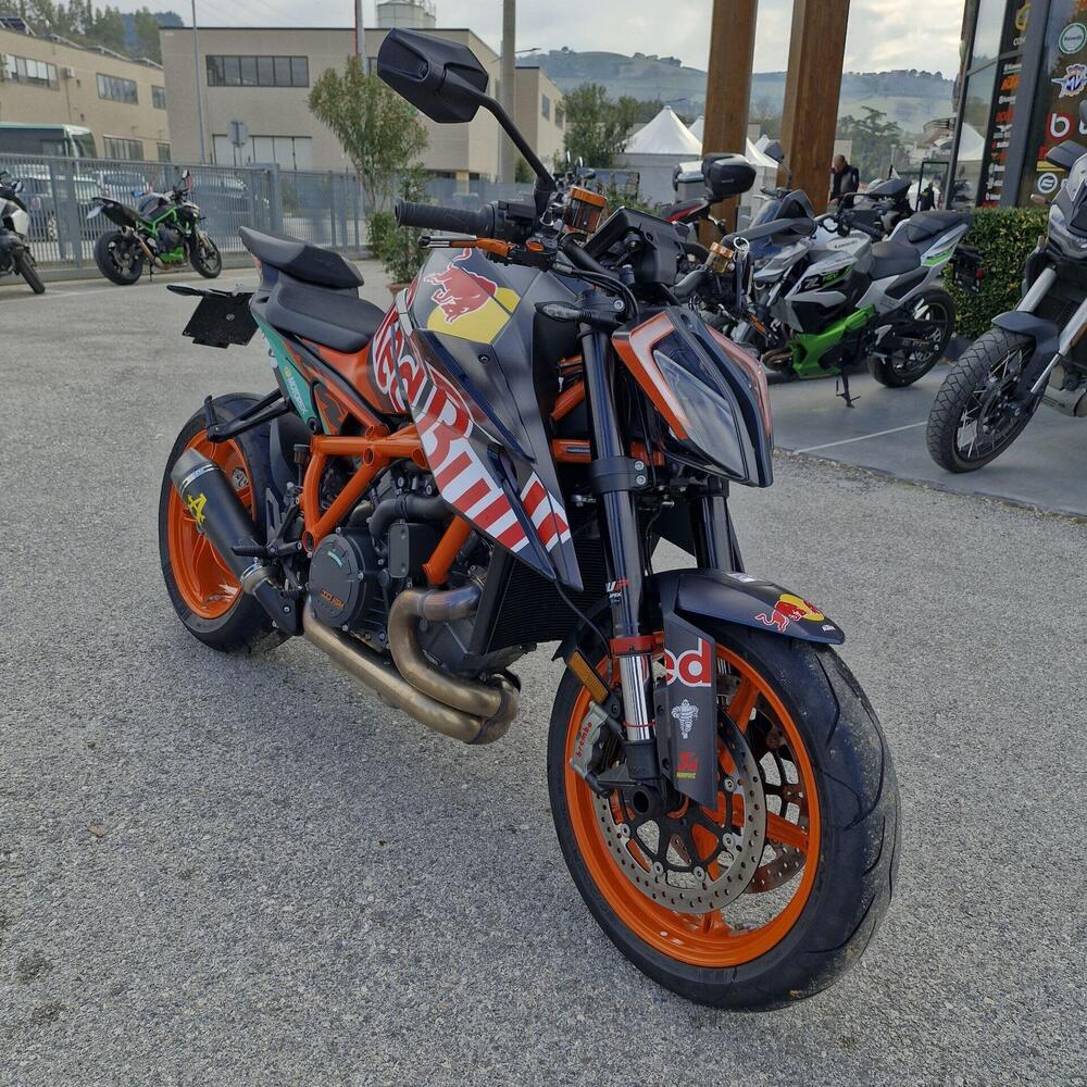 KTM 1290 Super Duke R (2022 - 23) (6)