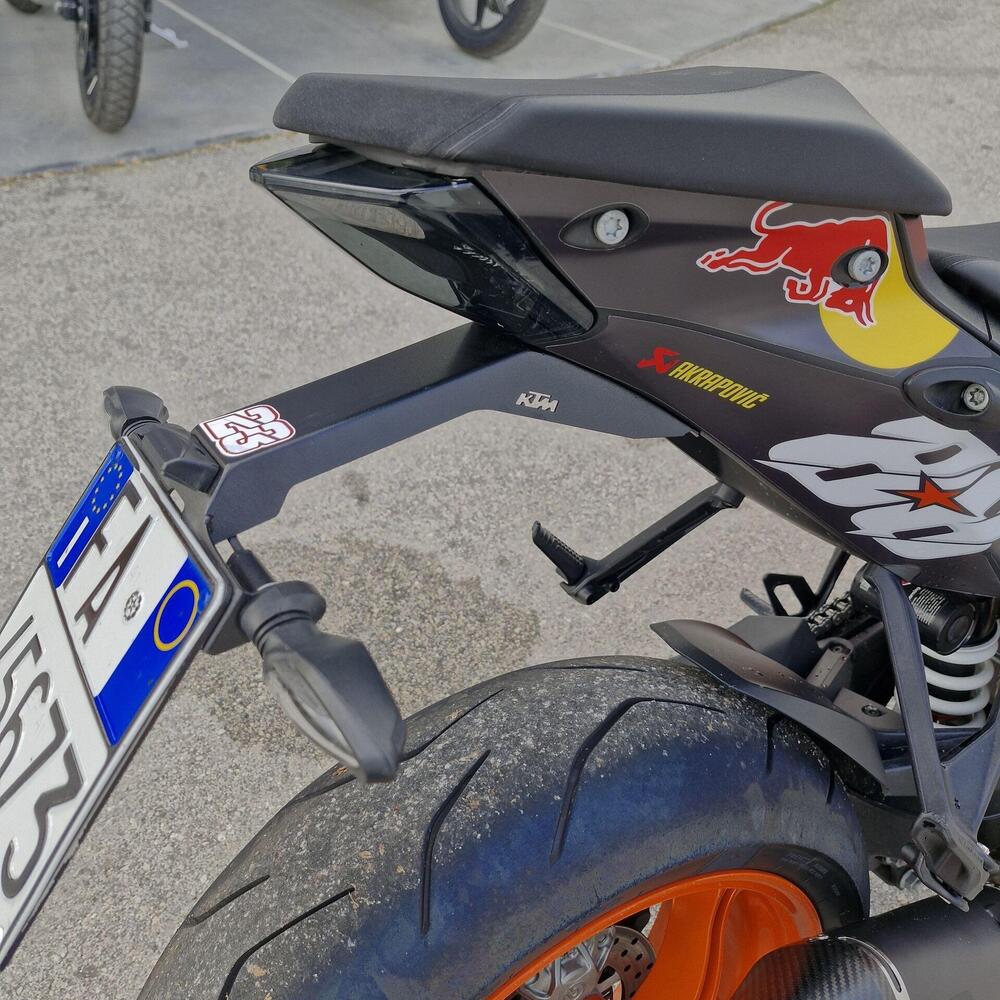 KTM 1290 Super Duke R (2022 - 23) (10)