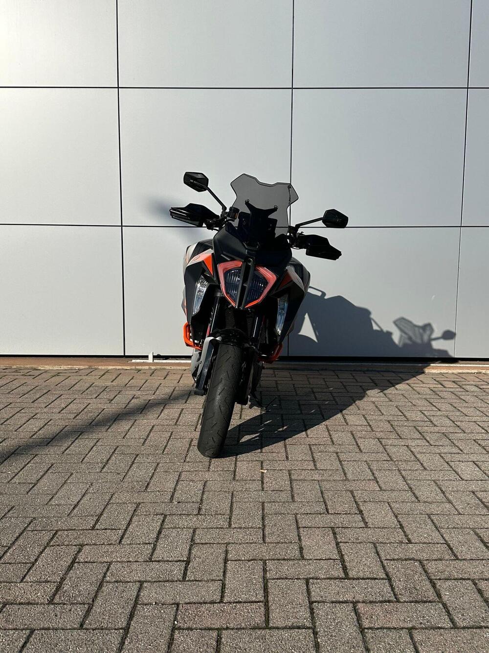 KTM 1290 Super Duke GT (2019 - 20) (3)