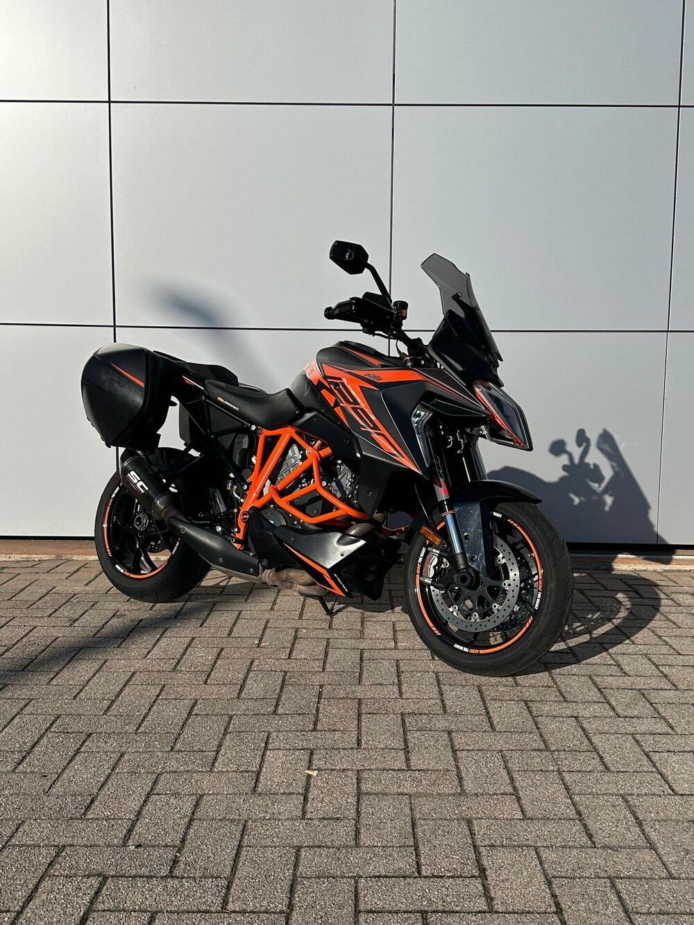KTM 1290 Super Duke GT (2019 - 20) (5)