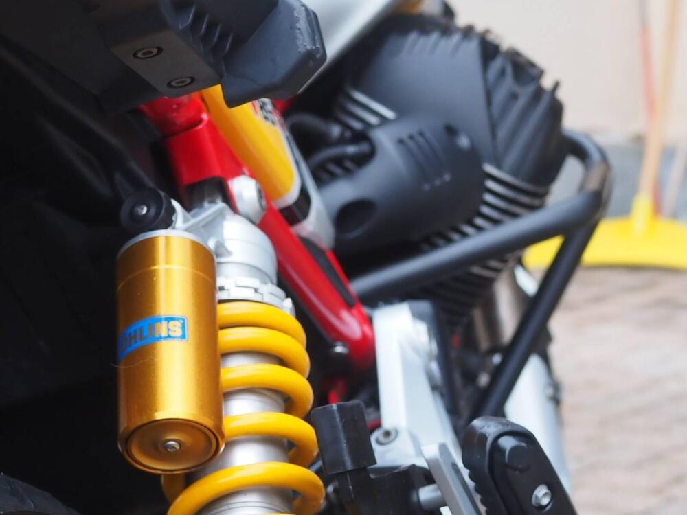 Moto Guzzi V85 TT (2019 - 20) (4)