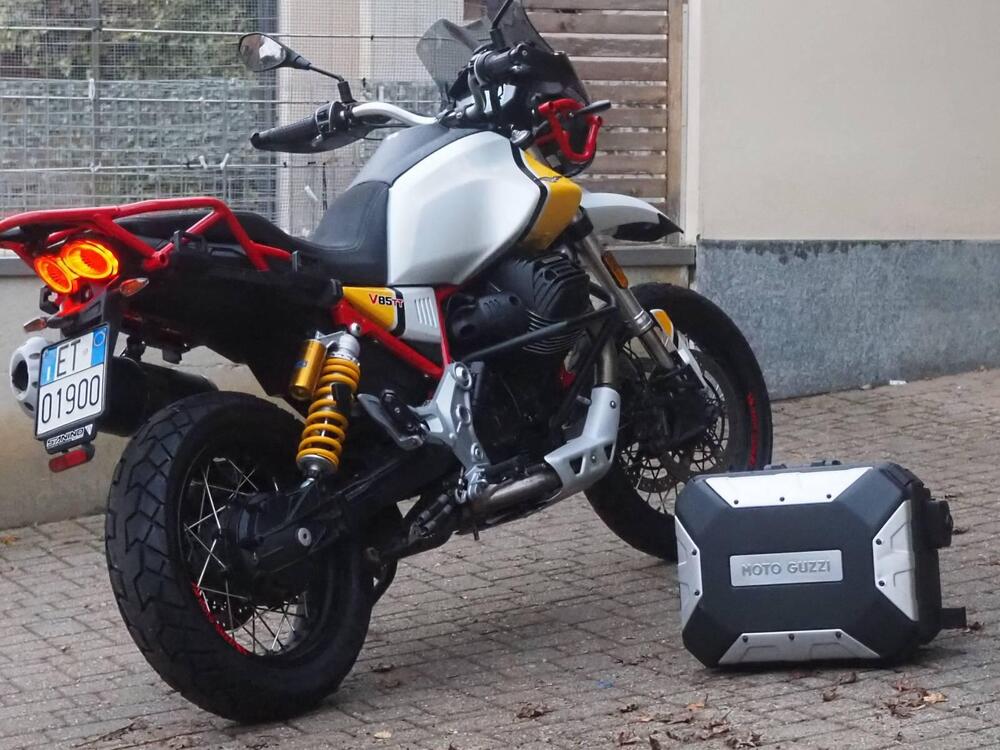 Moto Guzzi V85 TT (2019 - 20) (5)