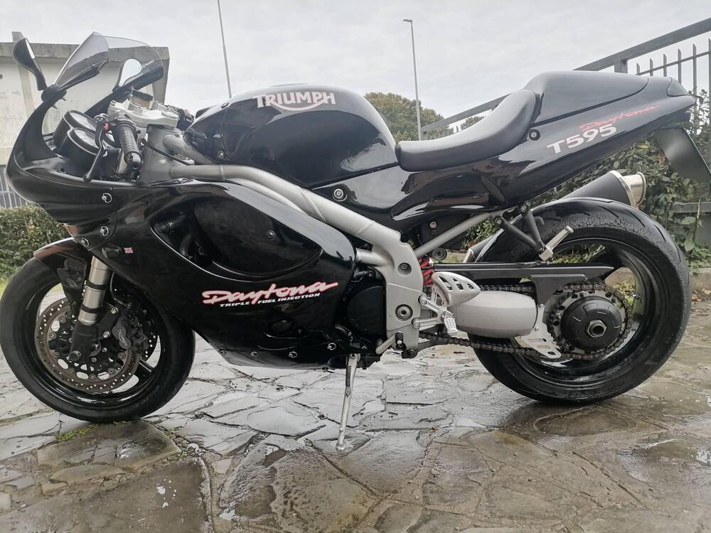 Triumph Daytona T 595 (1996 - 02) (5)