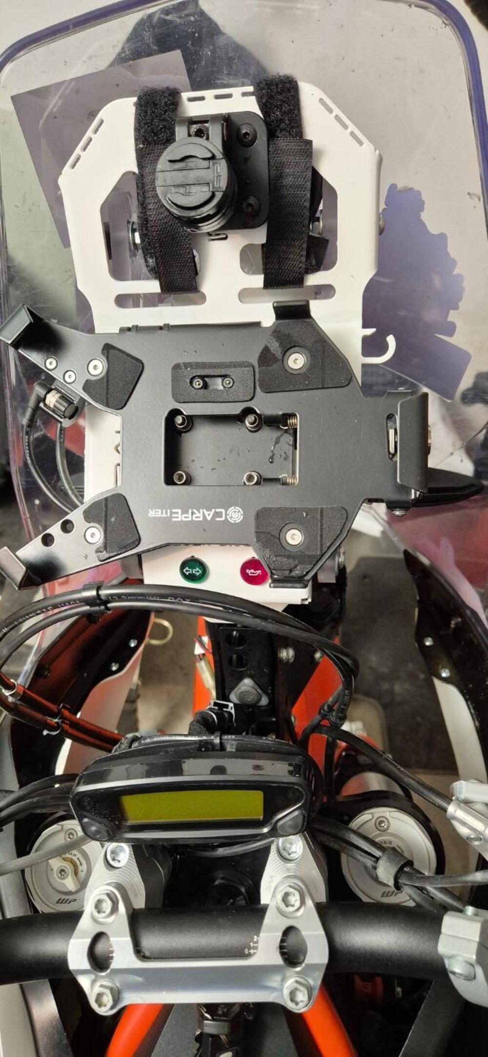 KTM 690 Enduro R (2019 - 20) (10)