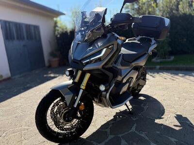 Honda X-ADV 750 DCT Adventure (2021 - 24) usata