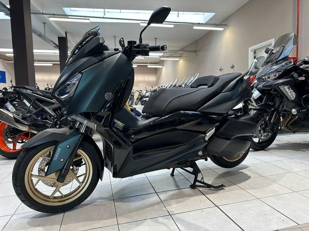 Yamaha X-Max 300 Tech Max (2021 - 24) (3)