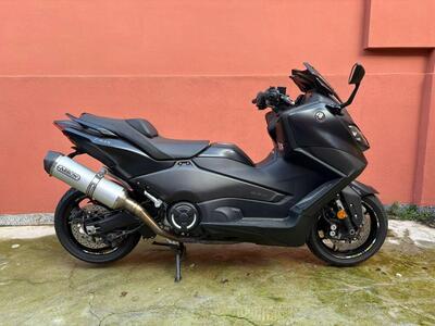 Yamaha T-Max 560 (2022 - 24) usata