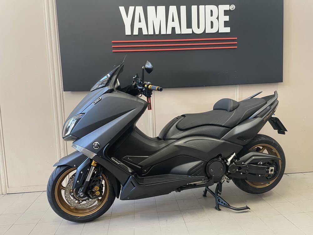 Yamaha T-Max 530 Iron Max ABS (2014 - 17) (2)