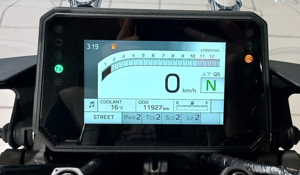 Yamaha MT-09 (2024 - 26) (4)