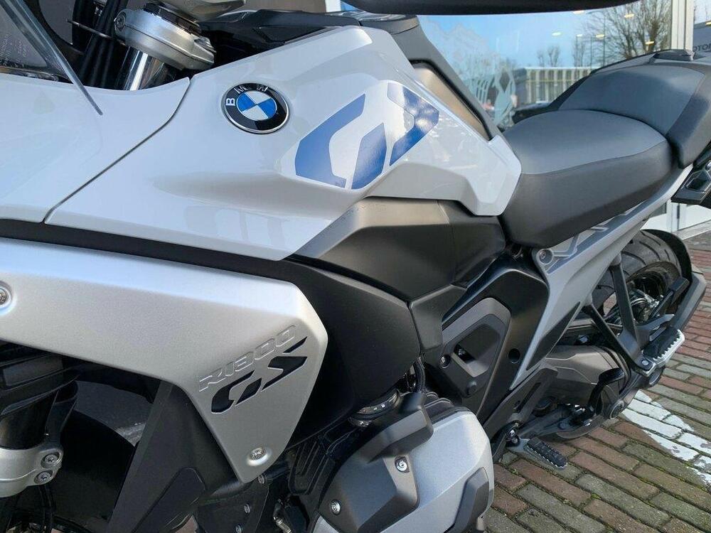 Bmw R 1300 GS (2023 - 26) (4)