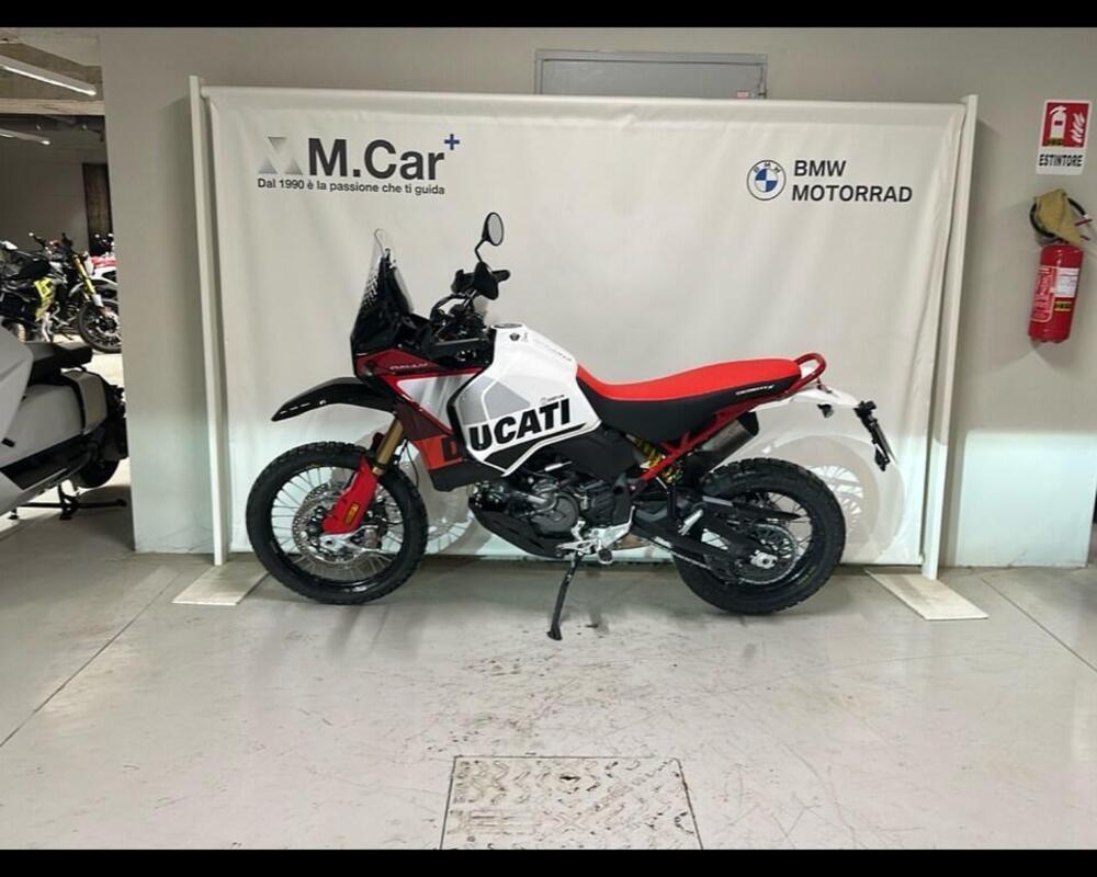 Ducati DesertX Rally (2024 - 25) (8)