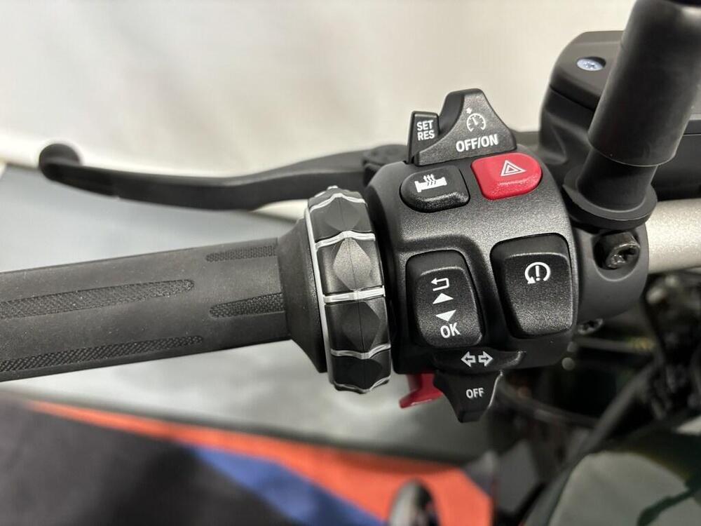 Bmw R 12 nineT (2023 - 26) (9)