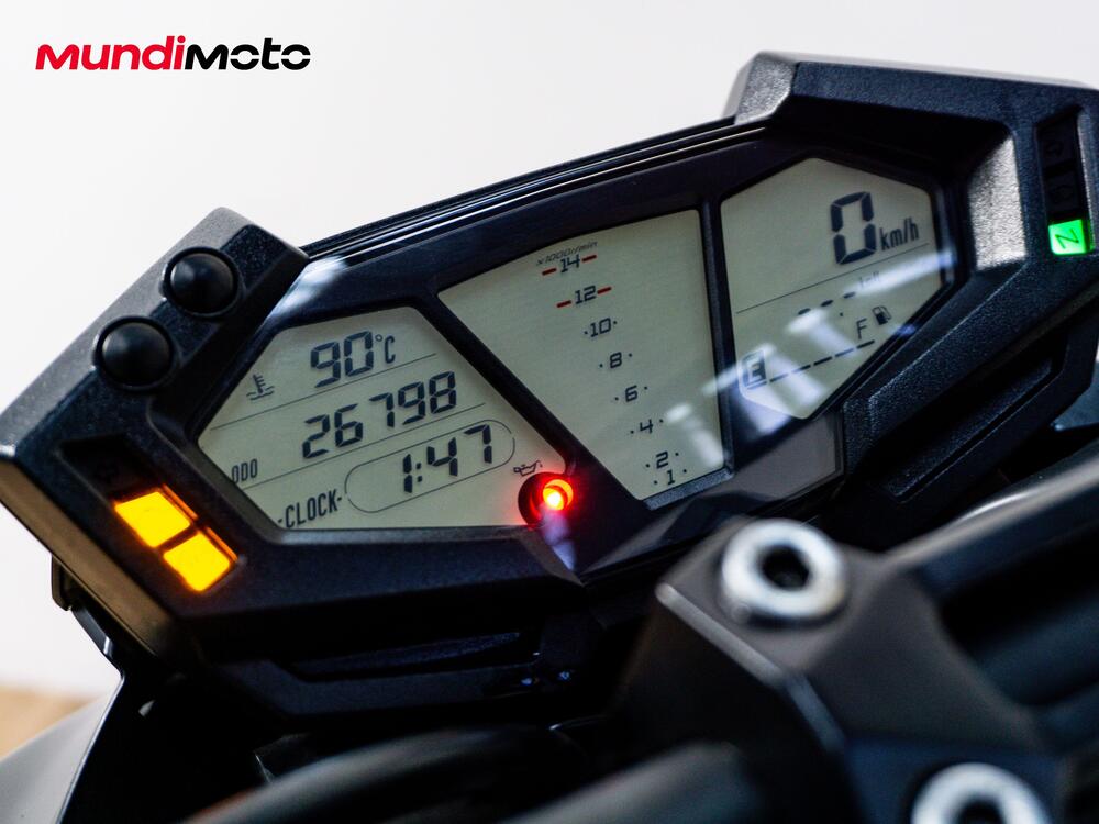 Kawasaki Z 800 ABS (2012 - 16) (12)