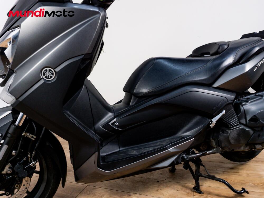 Yamaha X-Max 400 Iron Max ABS (2016) (9)