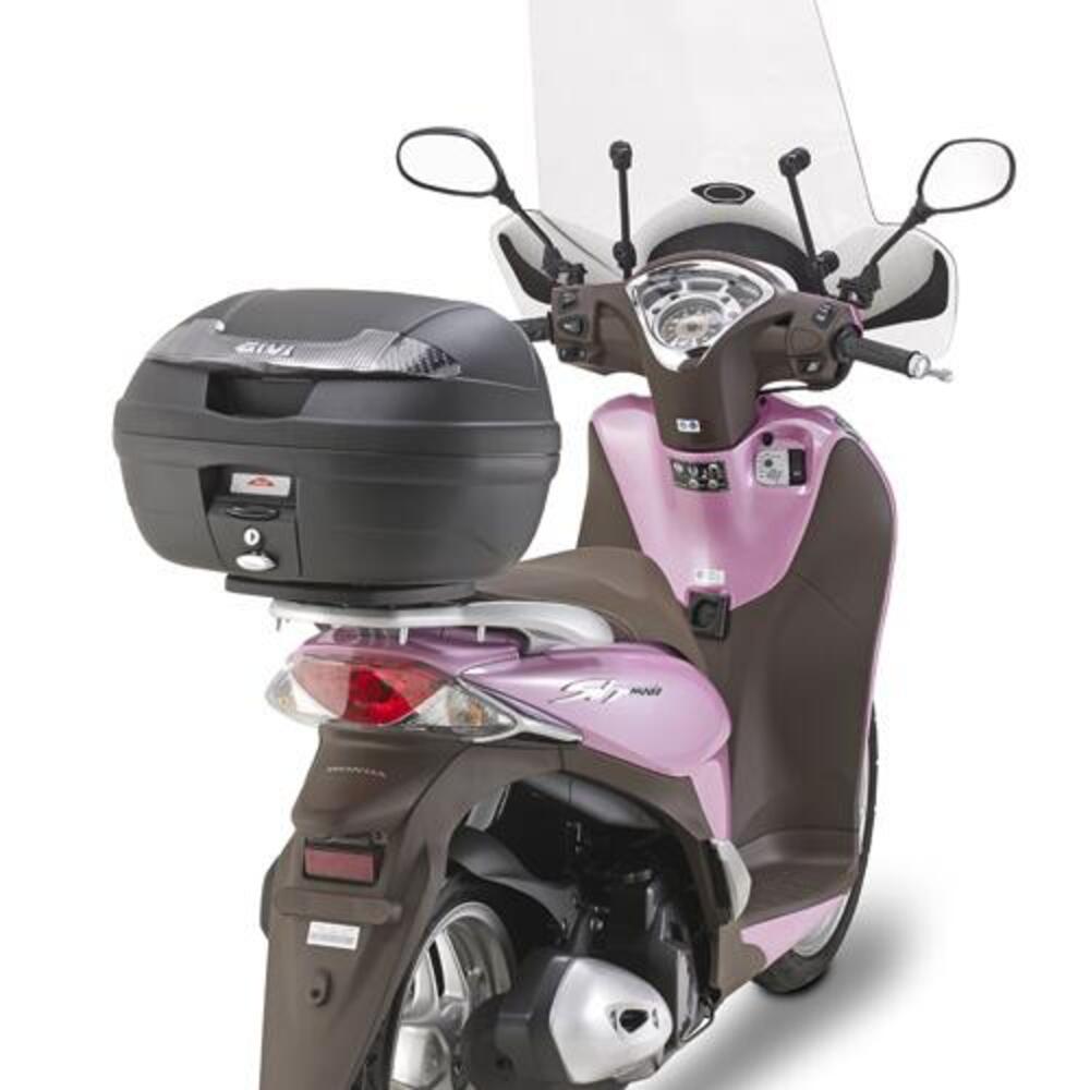 GIVI SR1125 Attacco posteriore specifico per baule