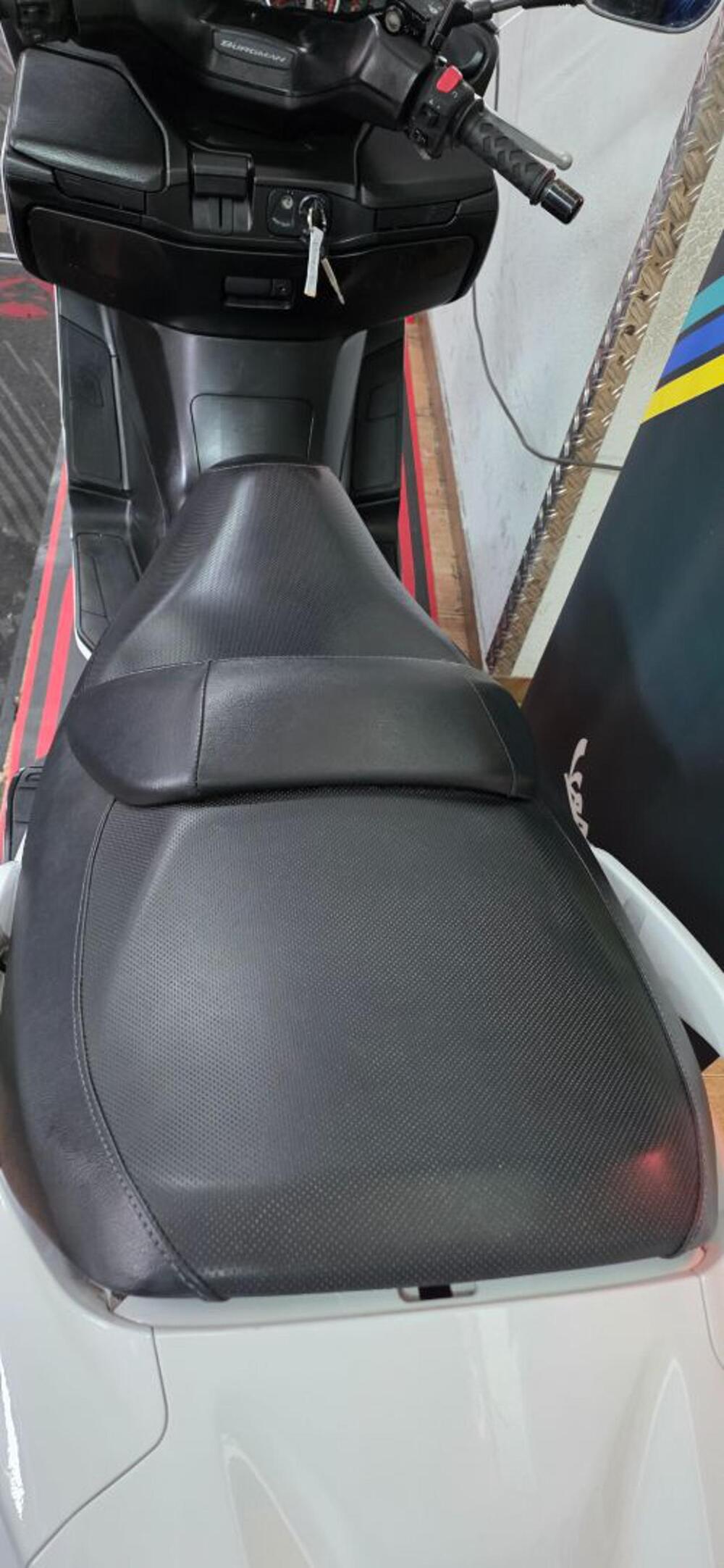 Suzuki Burgman AN 400 (2008 - 13) (4)