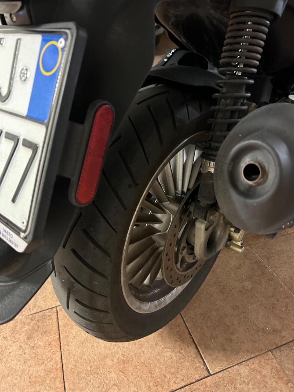 Piaggio Beverly 300 S i.e. ABS-ASR (2016 - 20) (5)