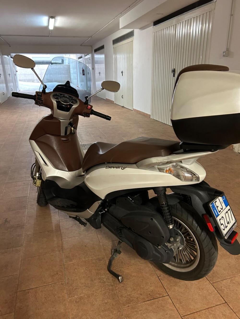 Piaggio Beverly 300 S i.e. ABS-ASR (2016 - 20) (6)