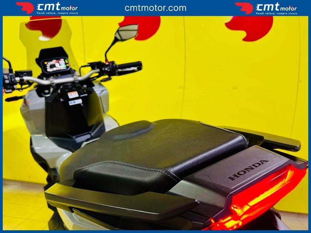 Honda X-ADV 750 DCT Travel (2021 - 24) (6)