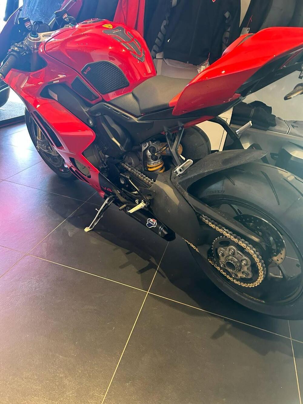 Ducati Panigale V4 S (2022 - 24) (12)