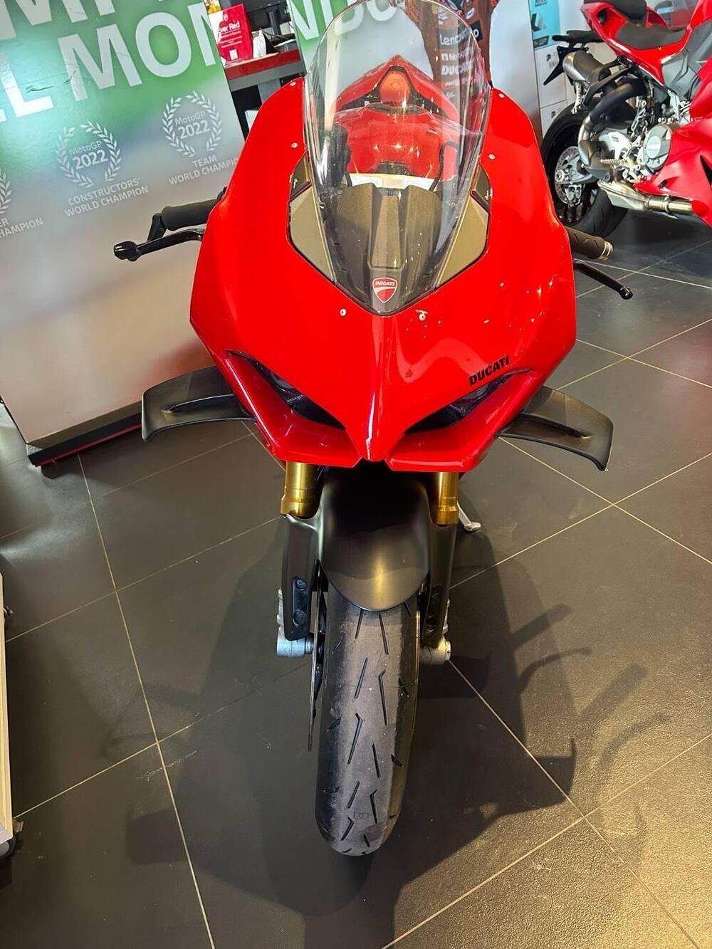 Ducati Panigale V4 S (2022 - 24) (9)