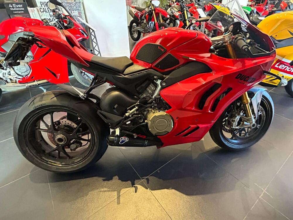 Ducati Panigale V4 S (2022 - 24) (4)