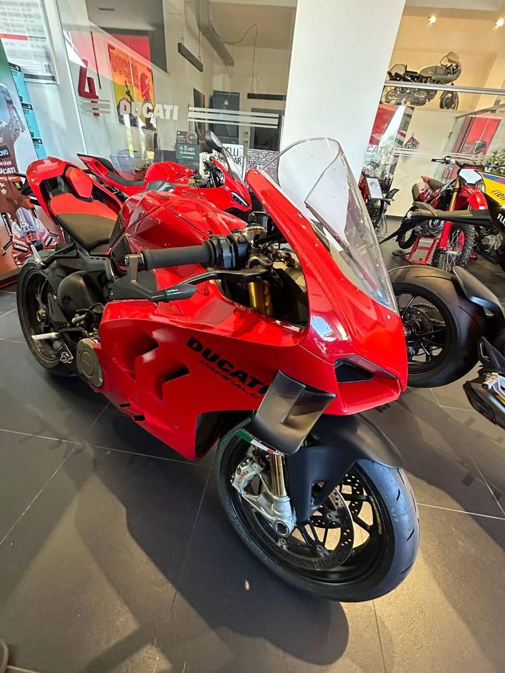 Ducati Panigale V4 S (2022 - 24) (11)