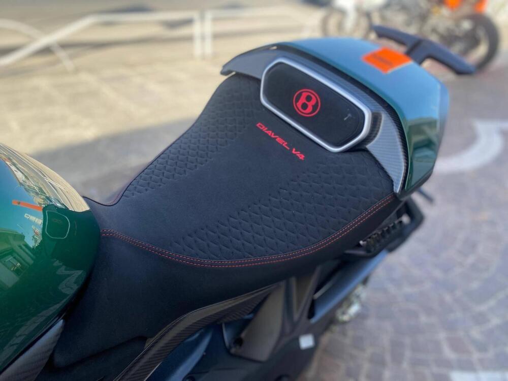 Ducati Diavel for Bentley (2024) (9)