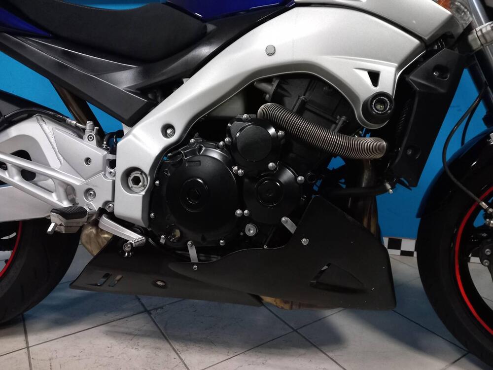 Suzuki GSR 600 (2006 - 11) (15)