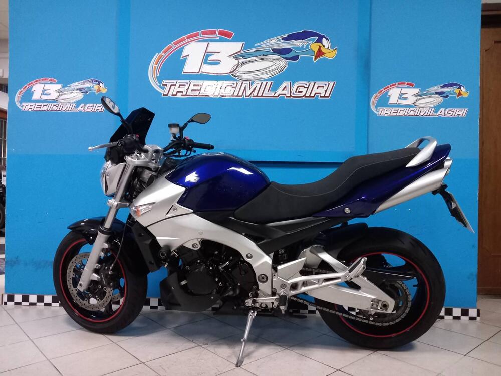 Suzuki GSR 600 (2006 - 11) (4)