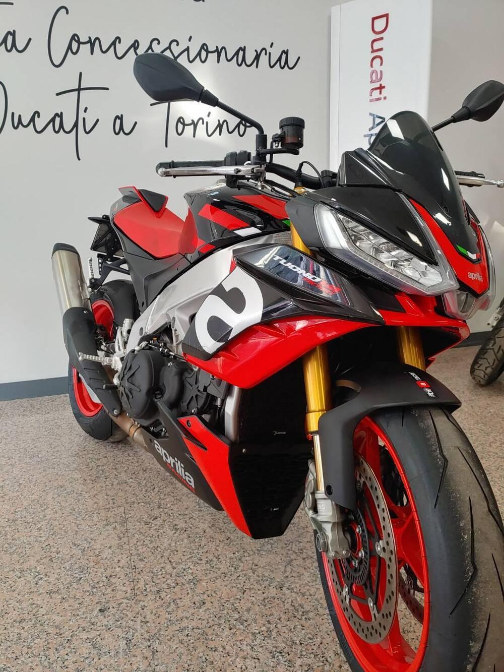 Aprilia Tuono V4 Factory (2021 - 24) (2)